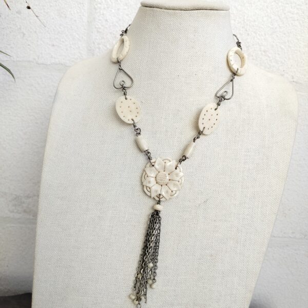 Vintage Hand Made Engraved Bone Necklace , Amazing Details 20"