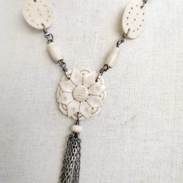 Vintage Hand Made Engraved Bone Necklace , Amazing Details 20" - Image 9
