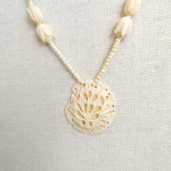 Vintage Hand Made Engraved Bone Necklace 24" - Image 8