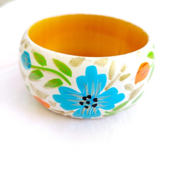Vintage Statement BOHO orange and blue painted wood domed bangle bracelet with flowers and leaves - Image 3