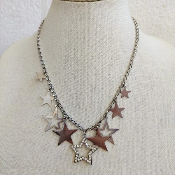 Stunning silver tone Star charm Pendant Necklace - Image 2