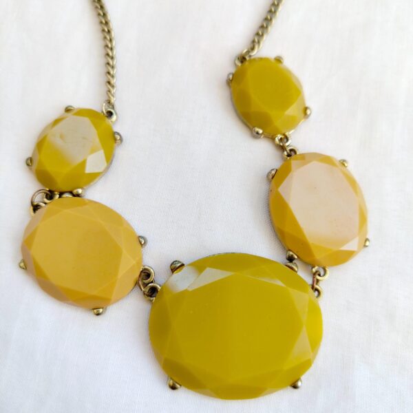 Vintage Mustard Yellow acrylic bead gold tone chain Necklace - Image 5