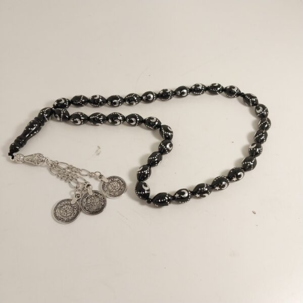 Black Kuka Beads with Moon & Star Detailingمسبحة كوك مع نجمه وهلال - Image 5