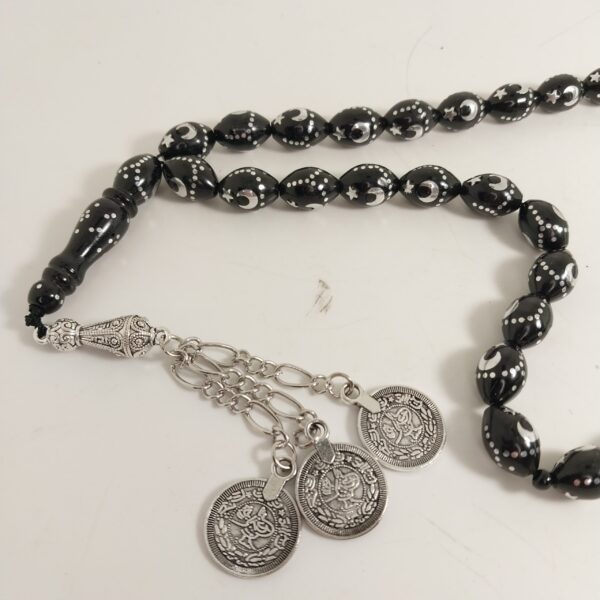 Black Kuka Beads with Moon & Star Detailingمسبحة كوك مع نجمه وهلال - Image 4