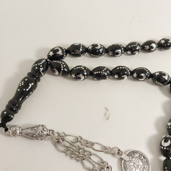 Black Kuka Beads with Moon & Star Detailingمسبحة كوك مع نجمه وهلال - Image 2
