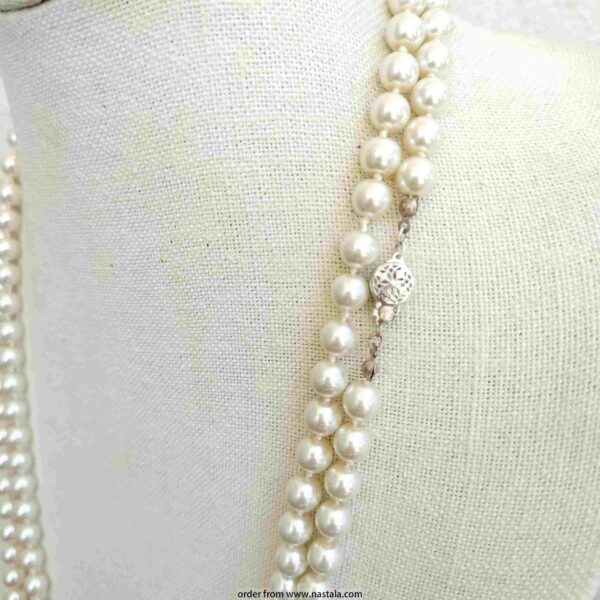 Vintage-Style Long Faux Pearl Necklace with Filigree Clasp - Image 3