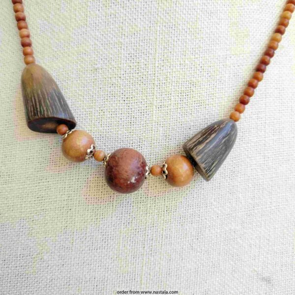 Handcrafted Wooden Bead Necklace – Earth-Tone Tribal-Inspired Jewelry - Image 2
