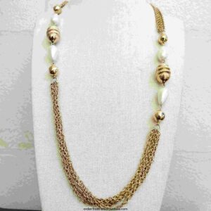 Vintage-Inspired Gold Chain Necklace with Textured Beads and Faux Pearls