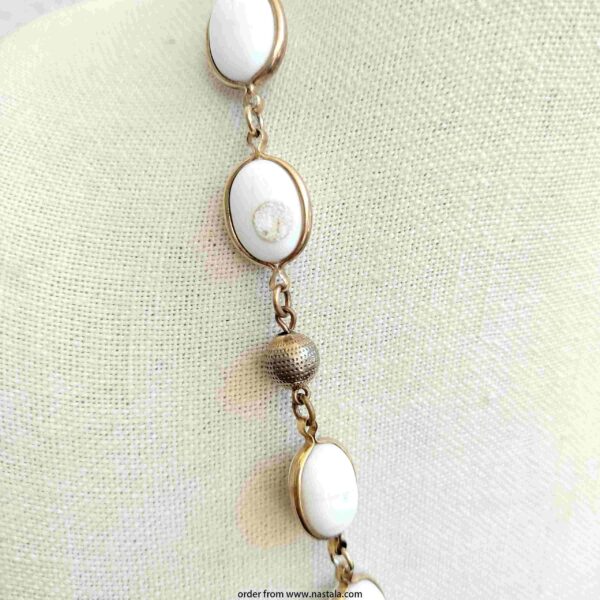 Vintage-Inspired White Oval Stone Necklace – Gold Chain Beaded Jewelry - Image 3