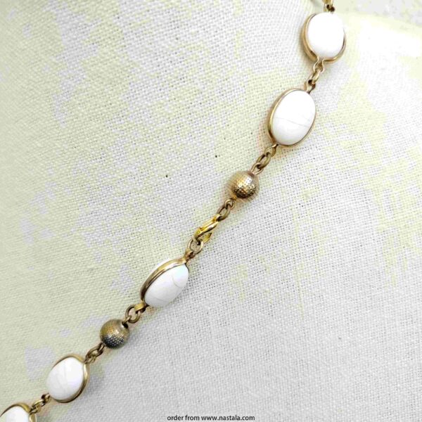 Vintage-Inspired White Oval Stone Necklace – Gold Chain Beaded Jewelry - Image 2