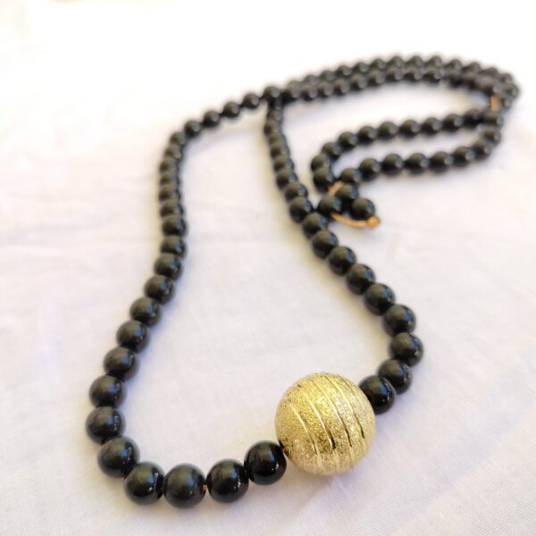 Delicate Gold Chain Necklace with Red Crescent Accents - Image 2