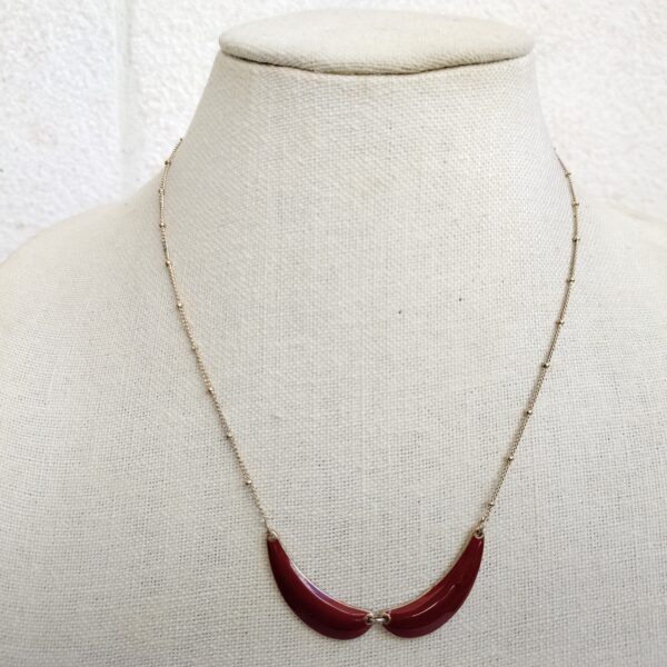 Delicate Gold Chain Necklace with Red Crescent Accents - Image 3