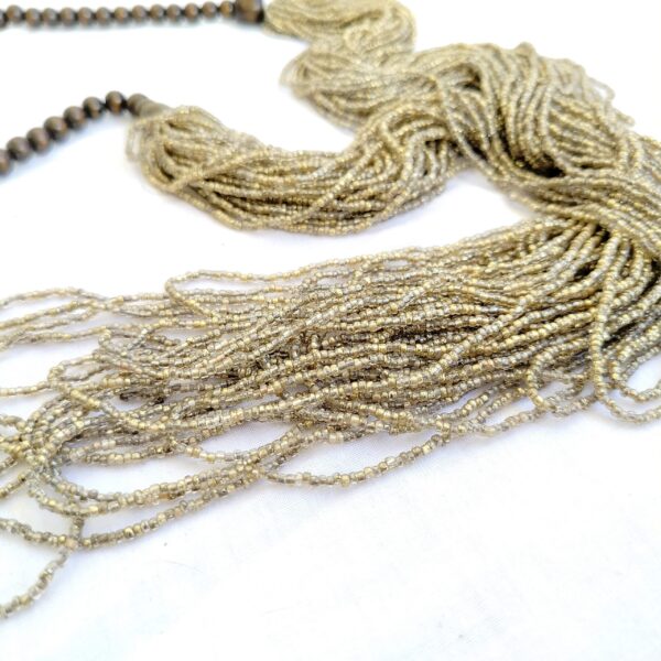 Elegant Beaded Necklace with Wooden and Metallic Beads - Image 4