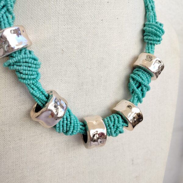 Hanade blue beads necklace - Image 2