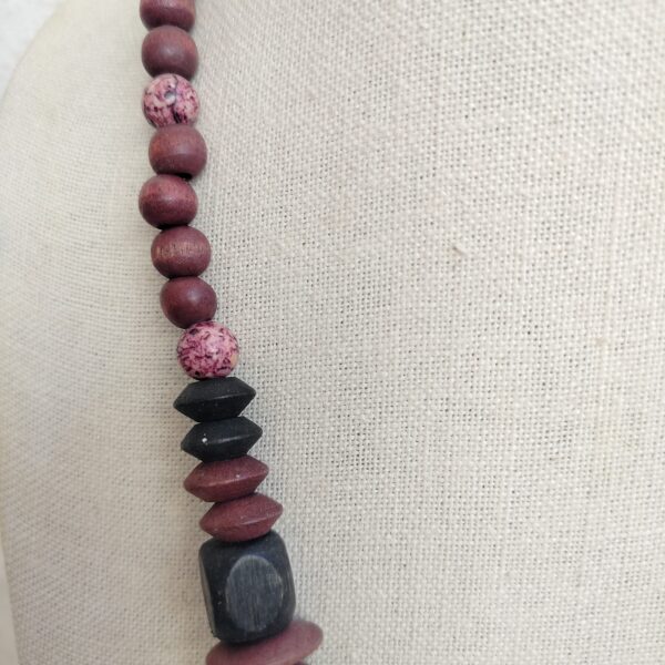 Handmade wooden and natural stone beads necklace - Image 3