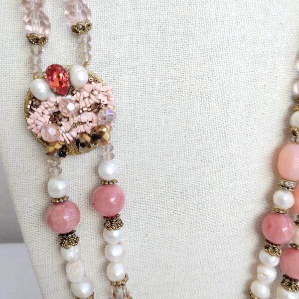 Natural Pearls and rose quartz beads necklace, handmade - Image 2