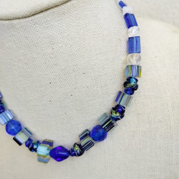 necklace - Image 3