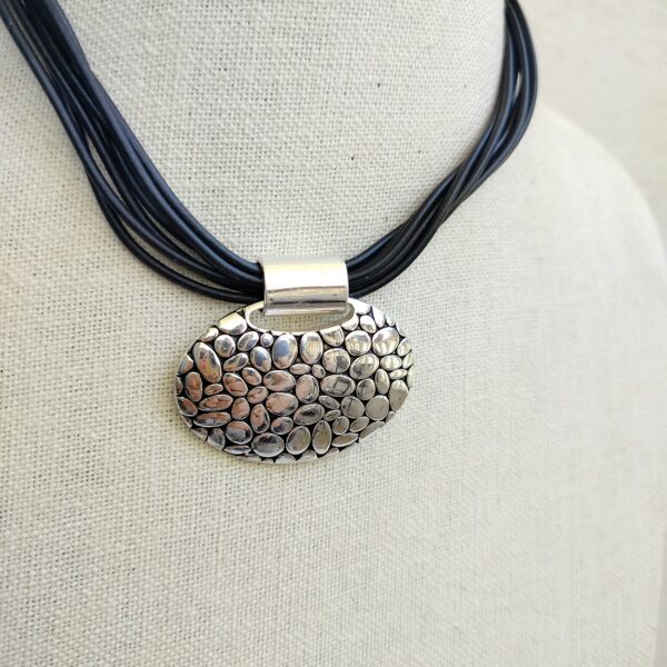 necklace - Image 3