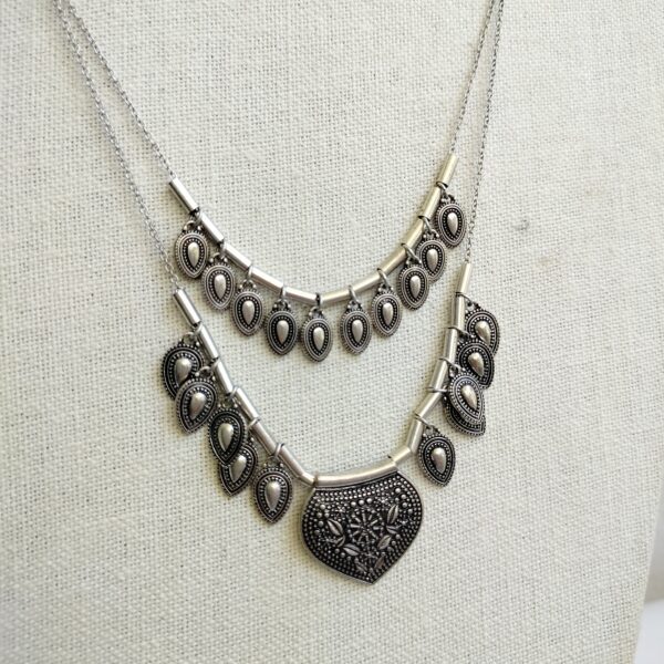 necklace - Image 2