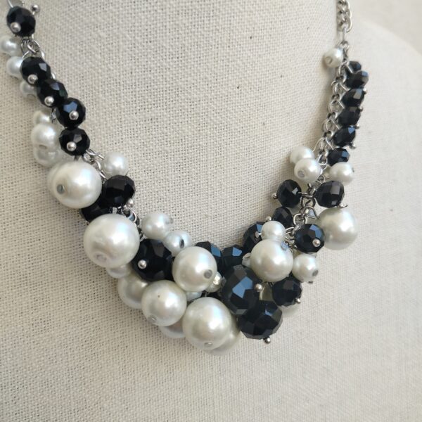 necklace - Image 4