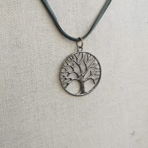 necklace - Image 3