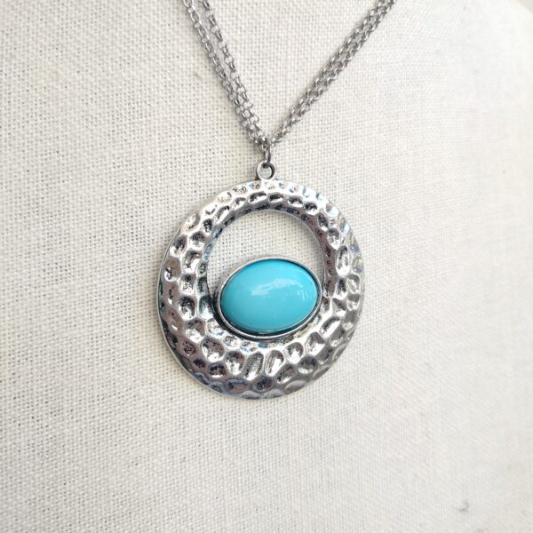 Necklace and earings set - Image 3