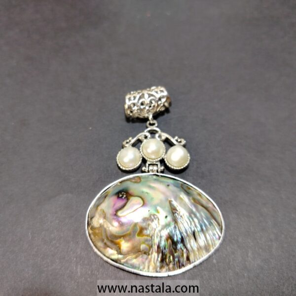 Pendant - Image 3