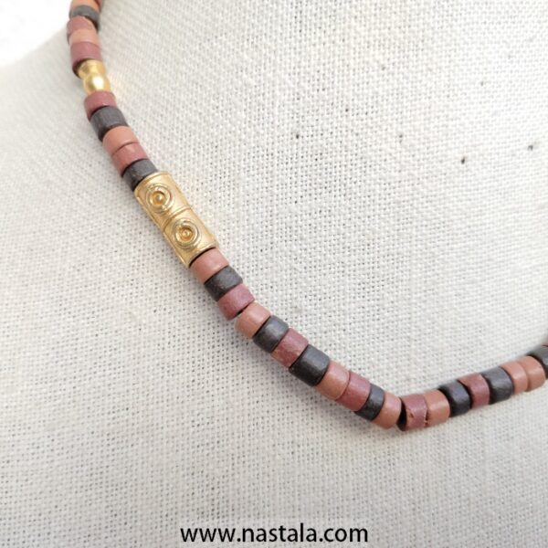A necklace with colorful cylindrical beads and golden accents | قلادة مع خرز أسطواني ملون وتفاصيل ذهبية - Image 5