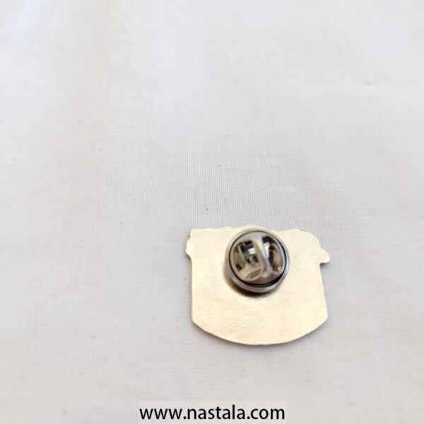 A South Dakota souvenir pin featuring Mount Rushmore | دبوس تذكاري من ساوث داكوتا مع جبل راشمور - Image 2