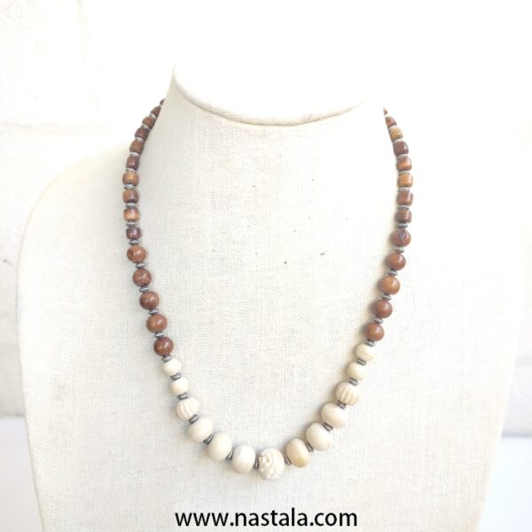 Handcrafted Kuka Wood & Bone Bead Necklace – قلادة مصنوعة يدويًا من خشب كوكا والعظم