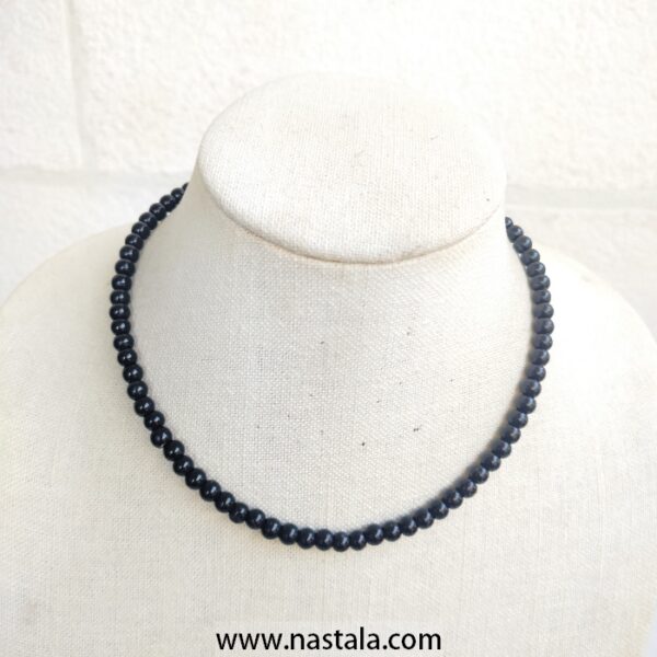 Handcrafted Black Onyx Bead Necklace – قلادة مصنوعة يدويًا من خرز العقيق الأسود