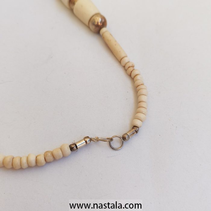 Chunky Cream and Silver Bead Necklace - Image 5