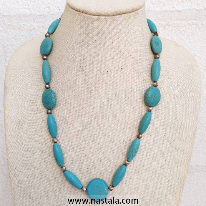 Turquoise Oval and Round Bead Necklace - Image 8
