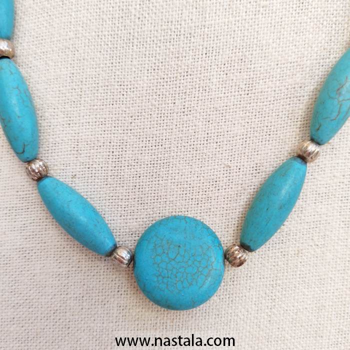 Turquoise Oval and Round Bead Necklace - Image 2