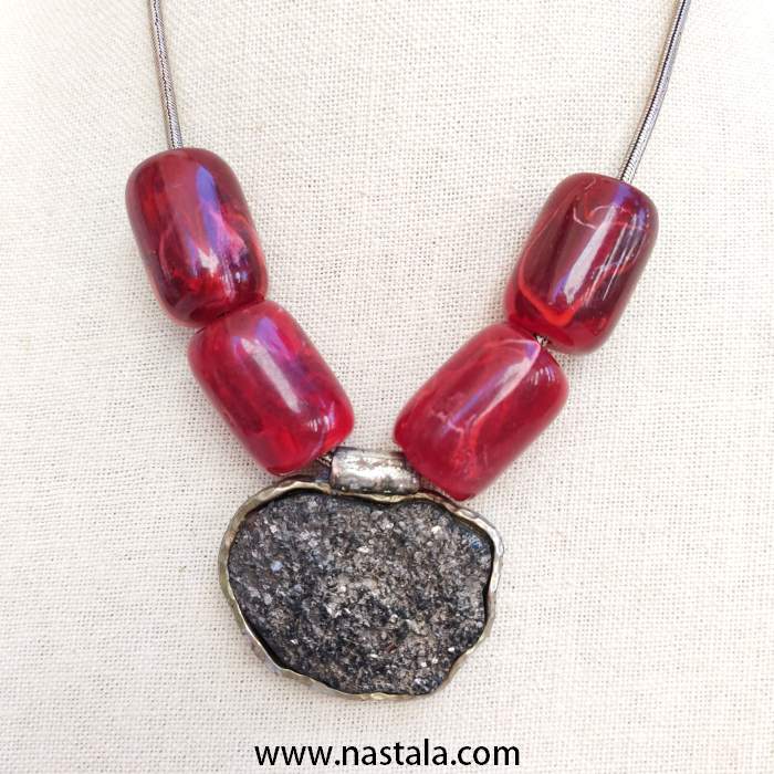Chunky Red Resin and Rough Stone Pendant Necklace - Image 2